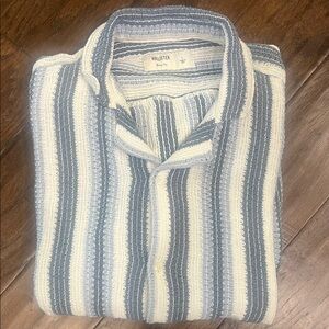 Hollister Boxy Cut Blue & White Striped Textured Resort Button Down Shirt